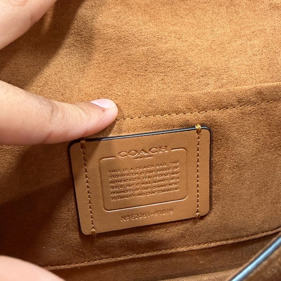 Coach Klare Crossbody Purse - Picture 3 of 5